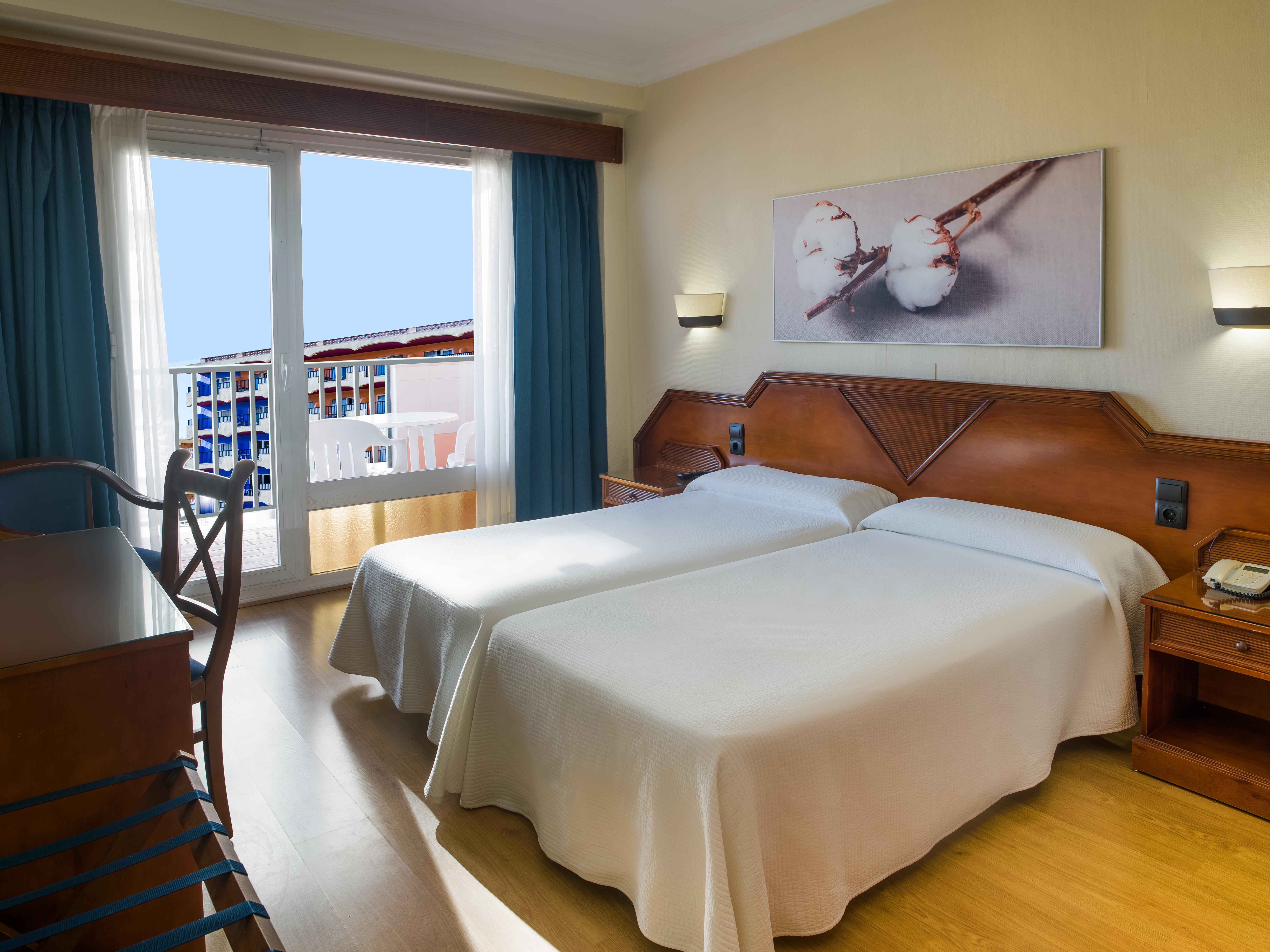 Hotel Monarque Fuengirola Park Екстер'єр фото